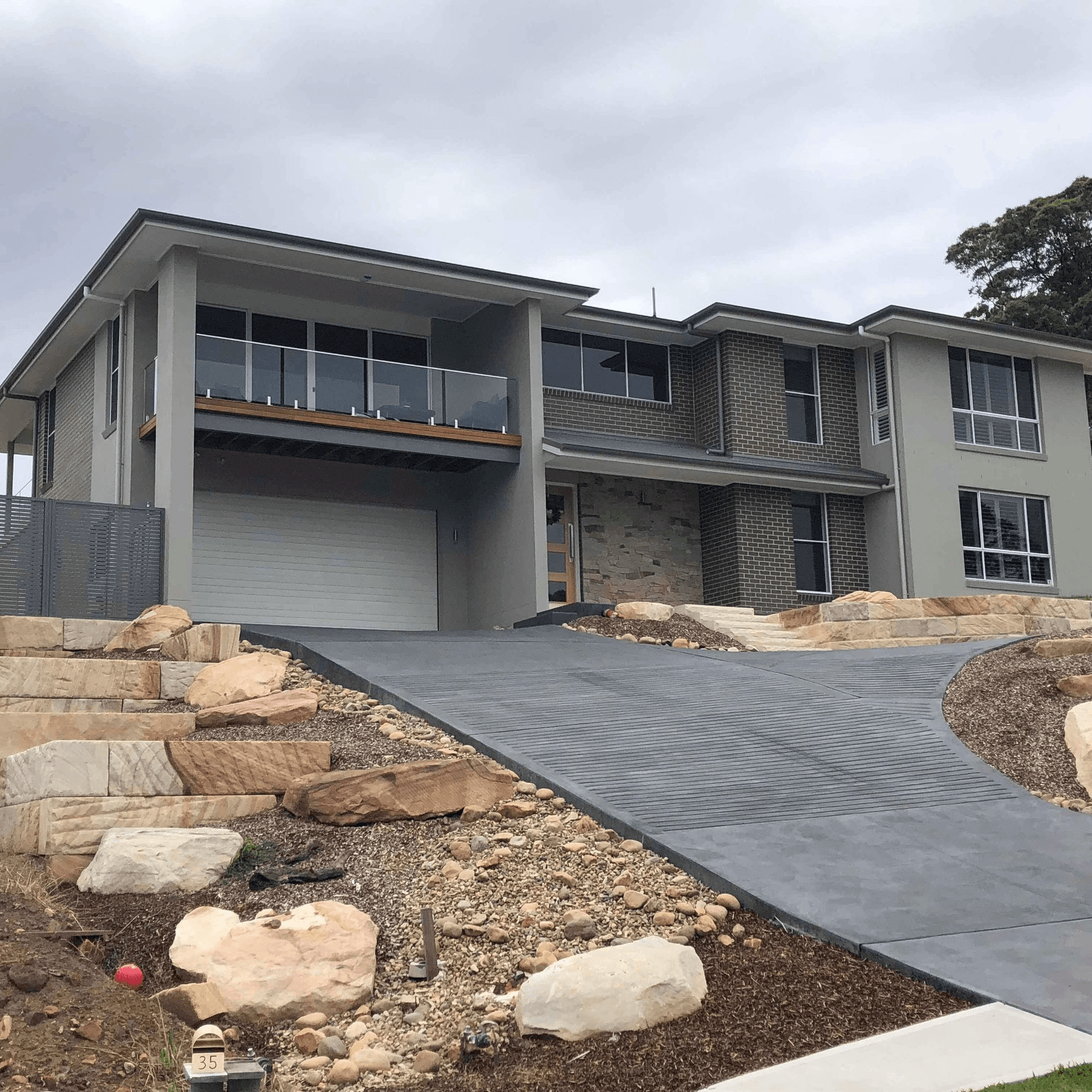 Rendering services Erina